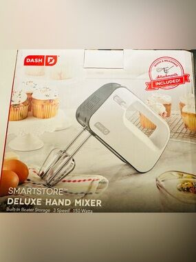 Dash Deluxe Hand Mixer in White and Gray - 3-Speed Compact Mixer